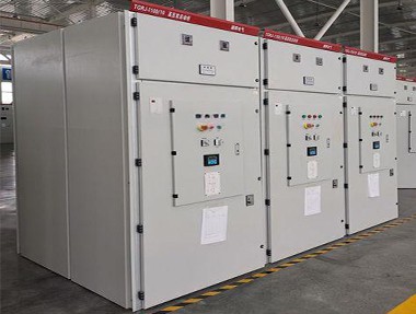 Os motores precisam ser equipados com um dispositivo de partida suave ou não?